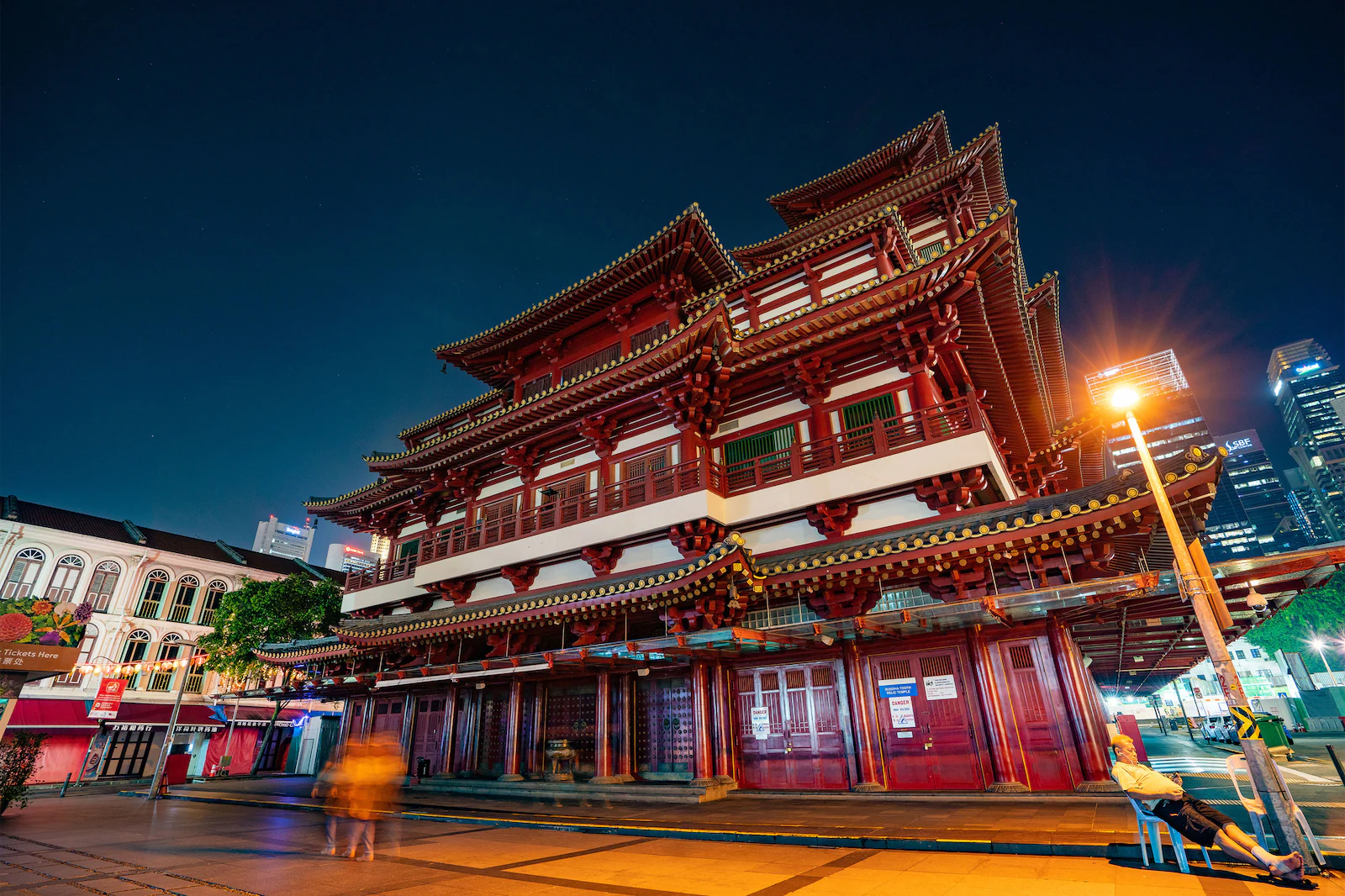 Buddha Relic Tooth temple in Singapore