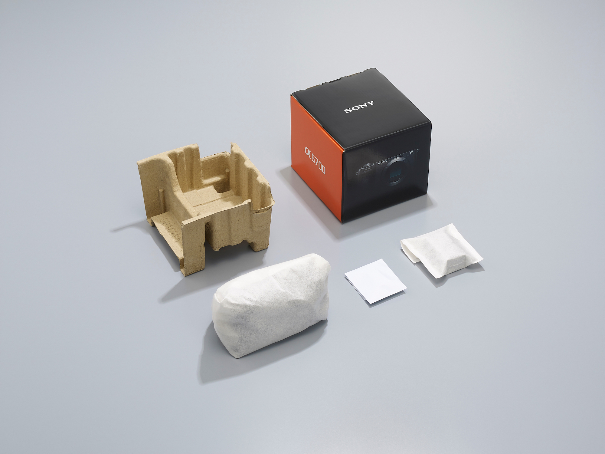 Packaging of Sony Alpha 6700